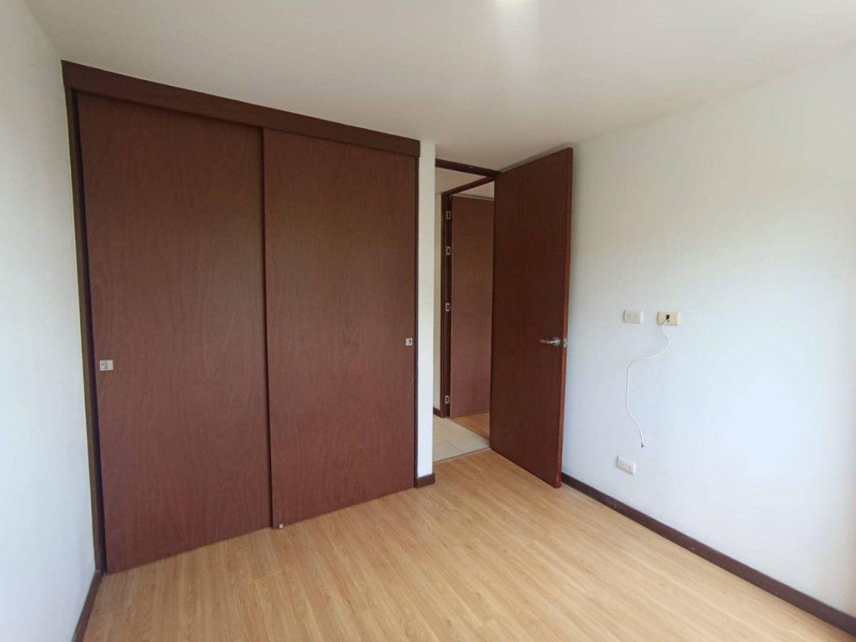 Apartamento en Loma Del Esmeraldal - 10