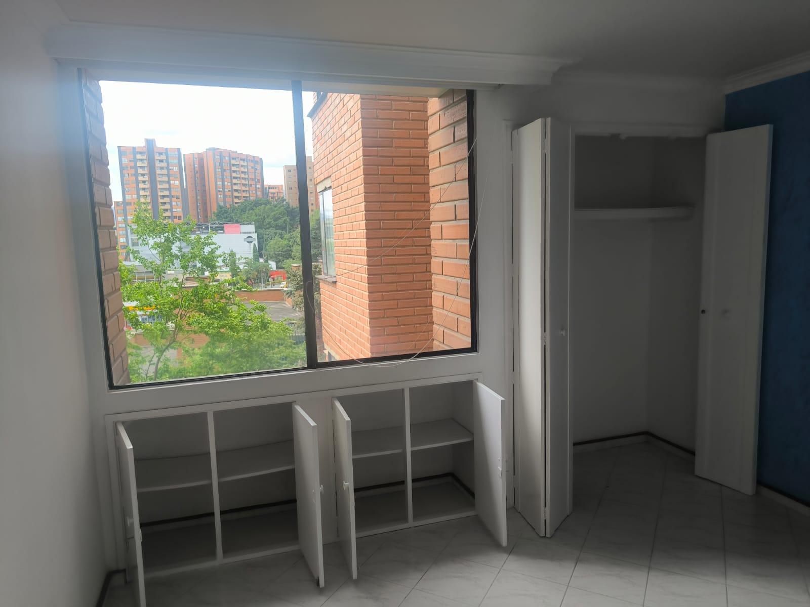 Apartamento de 3 habitaciones en El Portal - 7