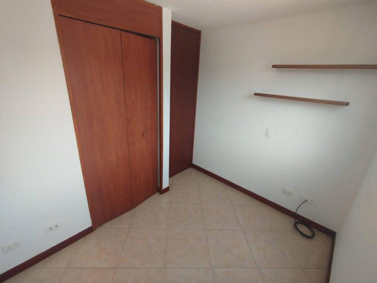 Apartamento en Loma De Los Bernal - 12