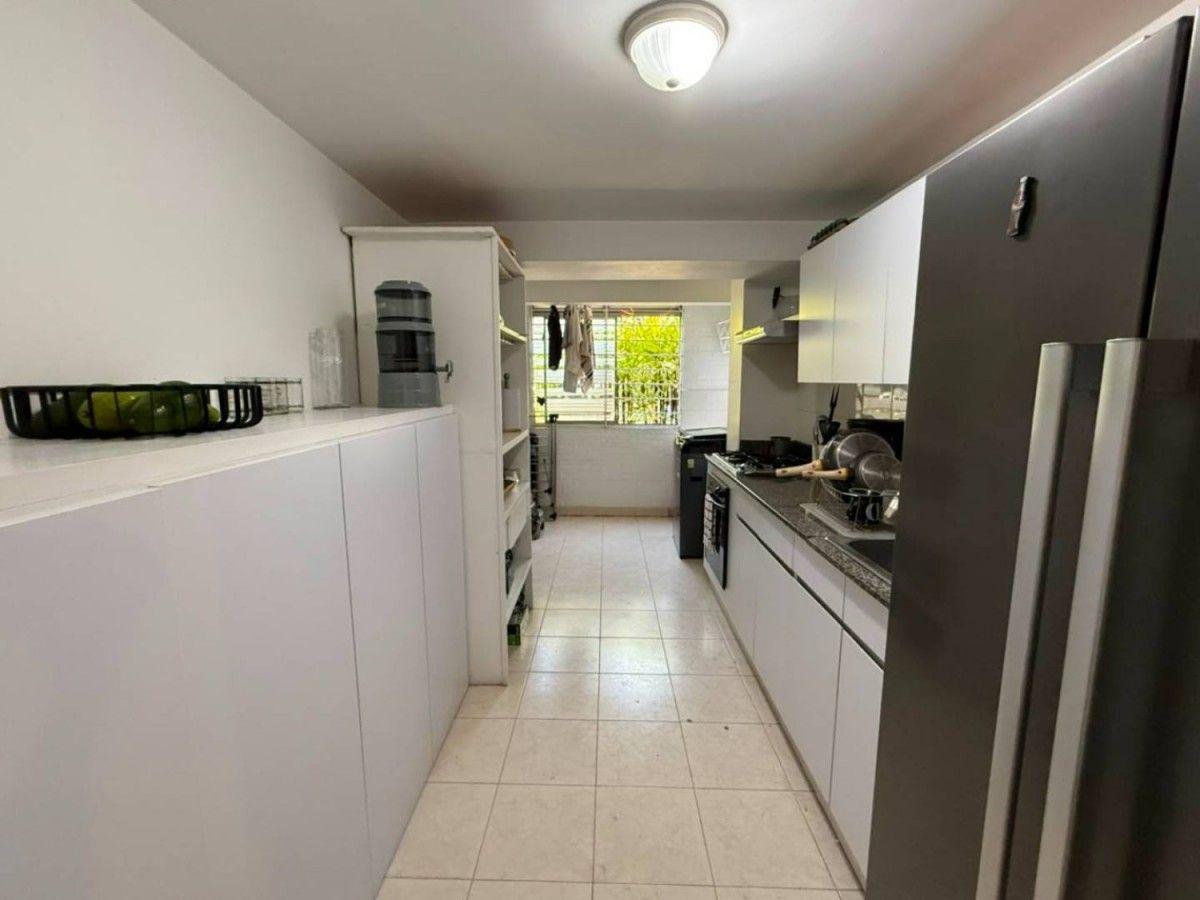 Apartamento en Los Balsos - 6