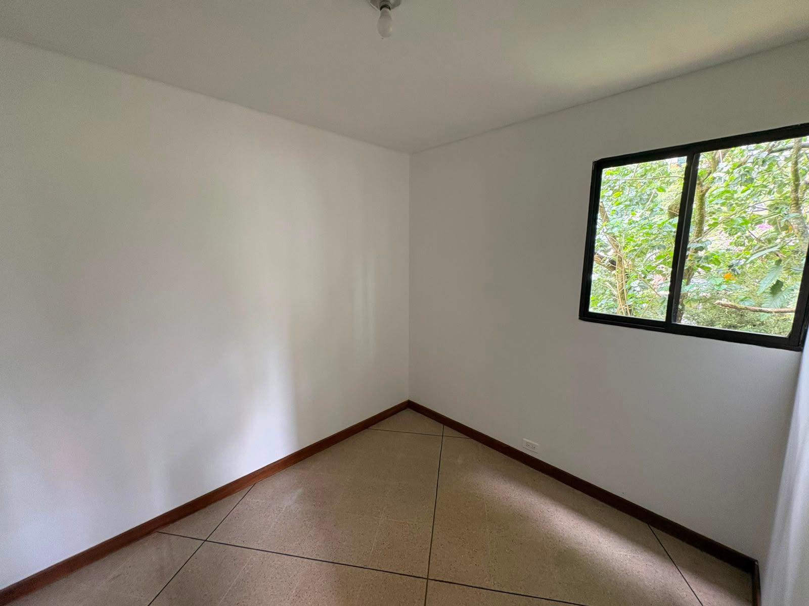 Apartamento de 3 habitaciones en Poblado - 21