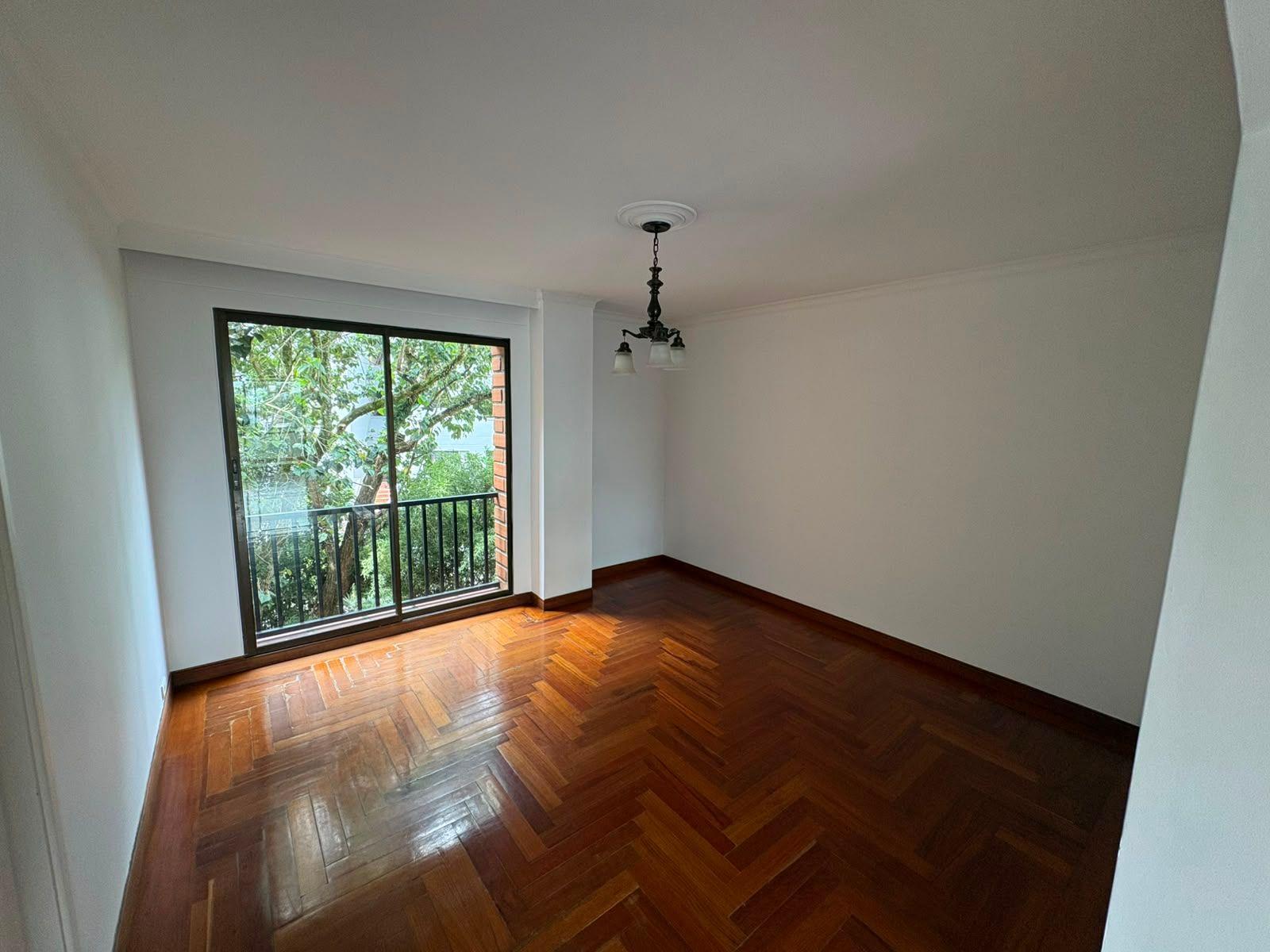 Apartamento de 3 habitaciones en Poblado - 4
