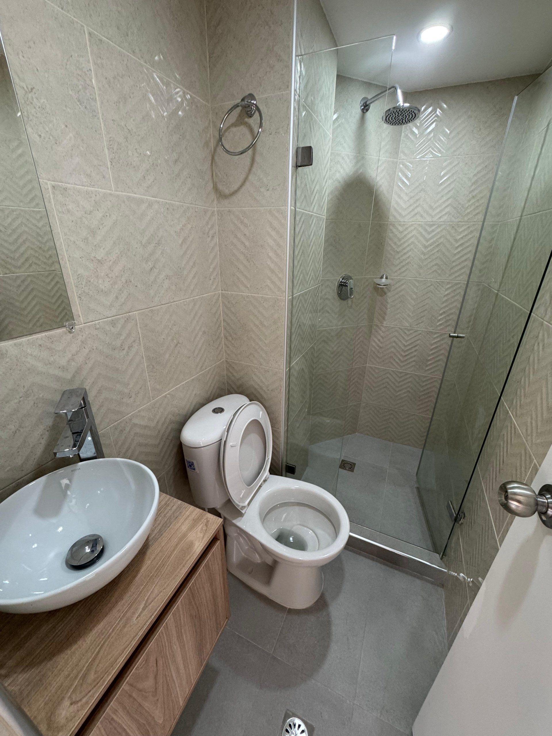 Apartamento de 3 habitaciones en Mesa - 8