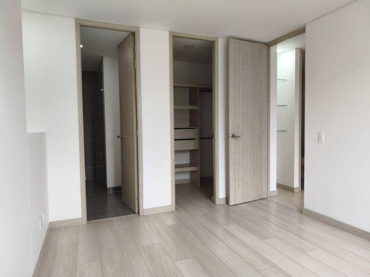 Apartamento en Loma Del Escobero - 8