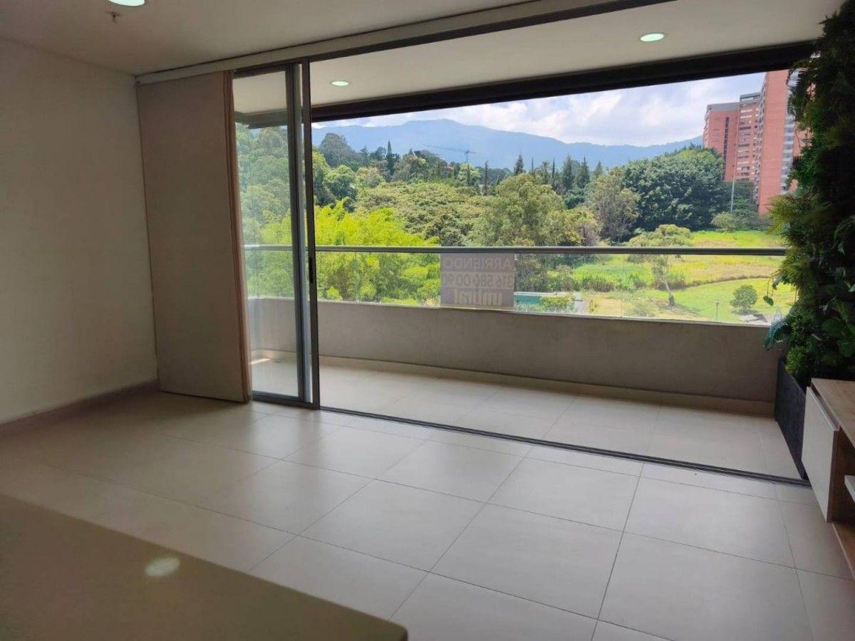 Apartamento en Loma Del Escobero - 4