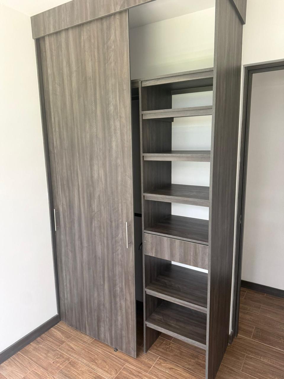 Apartamento de 3 habitaciones en Retiro - 8