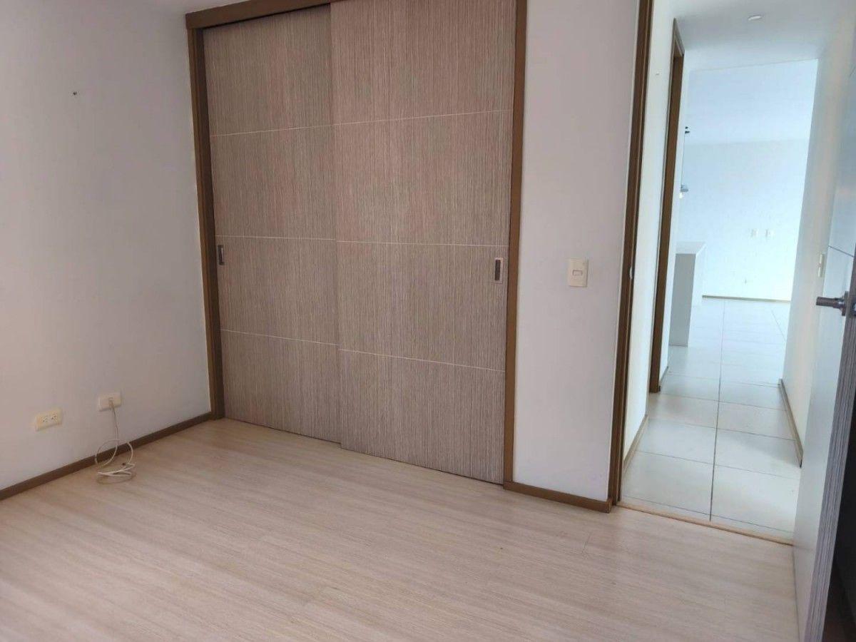 Apartamento en Loma Del Esmeraldal - 10