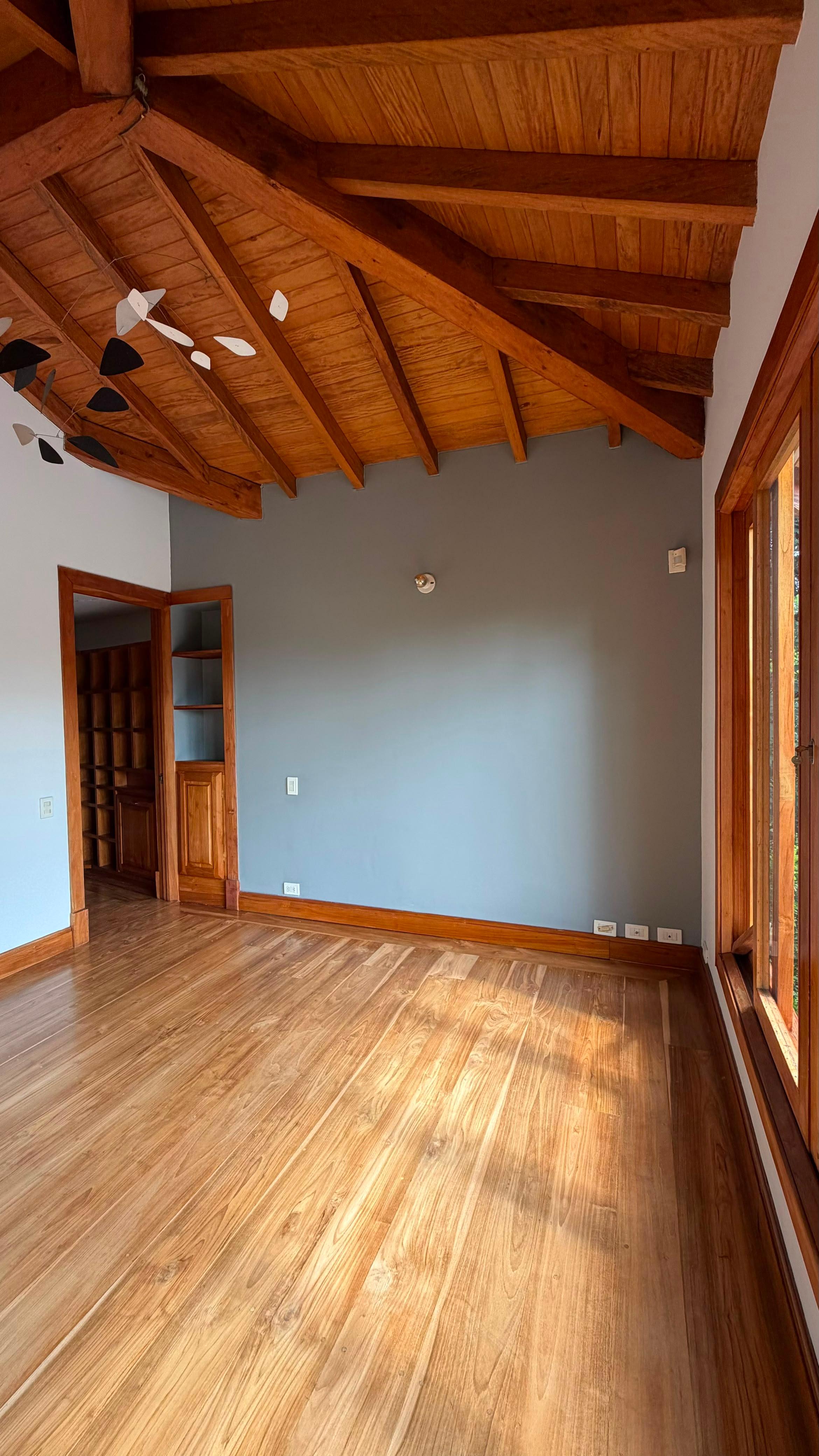 Hermosa Casa de 3 habitaciones en Envigado. - 11