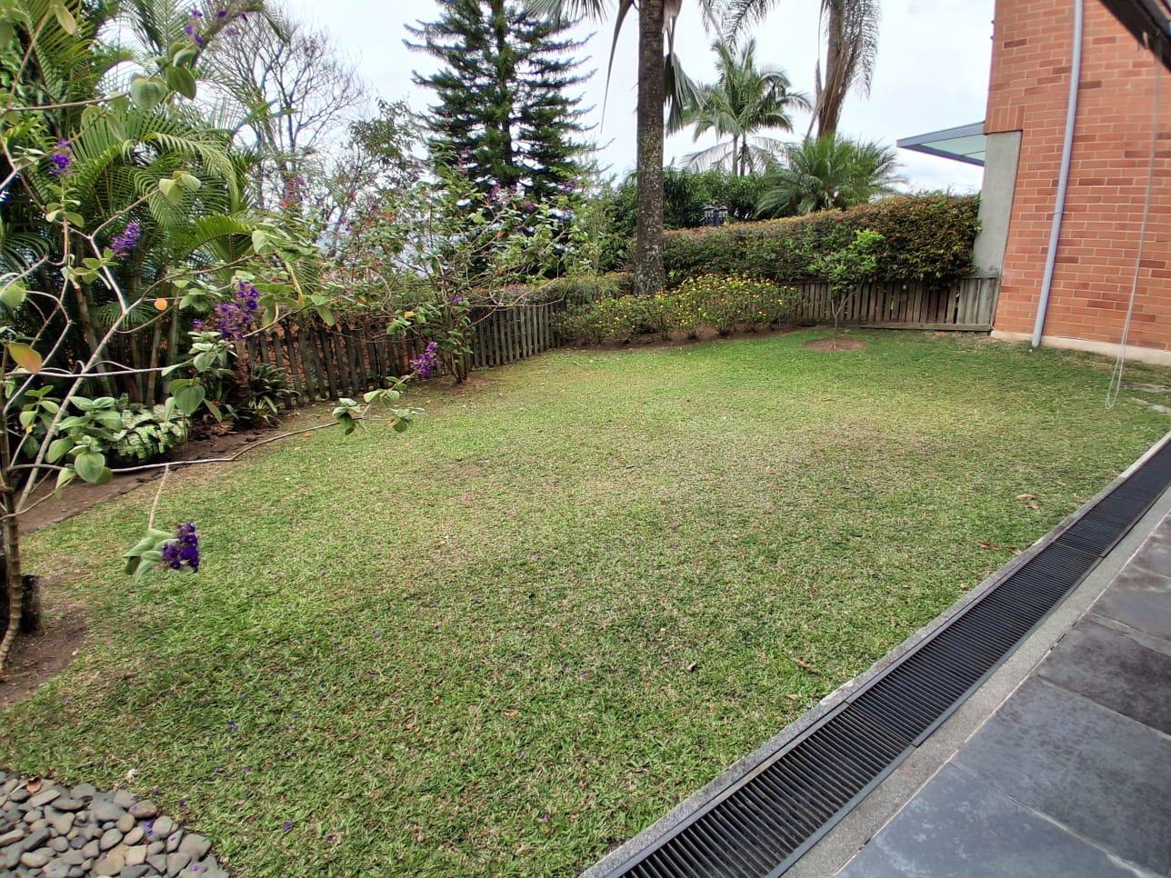 Casa de 4 habitaciones en Envigado - 23