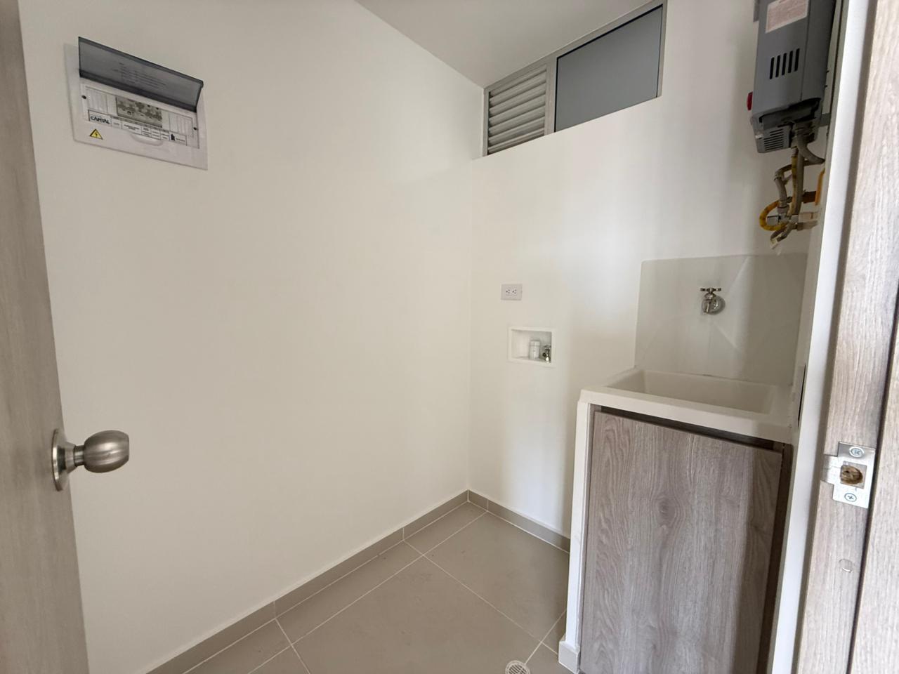 Apartamento de 3 habitaciones en Medellín - 13