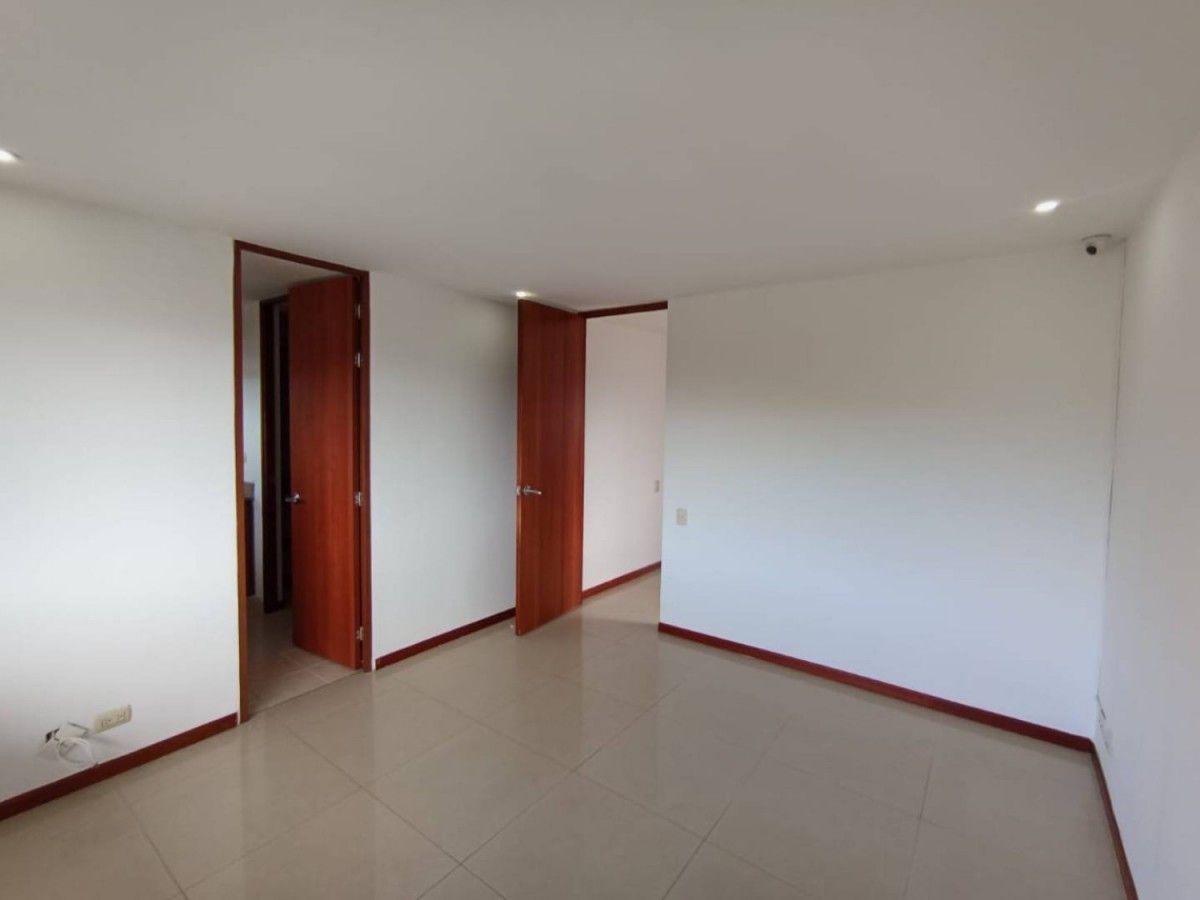 Apartamento en Los Balsos - 11