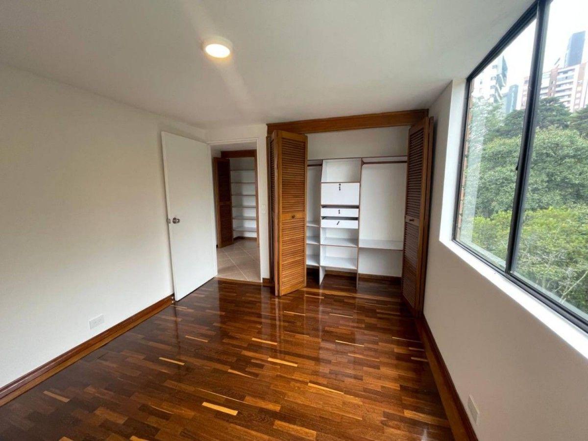 Apartamento en Loma Del Campestre - 11
