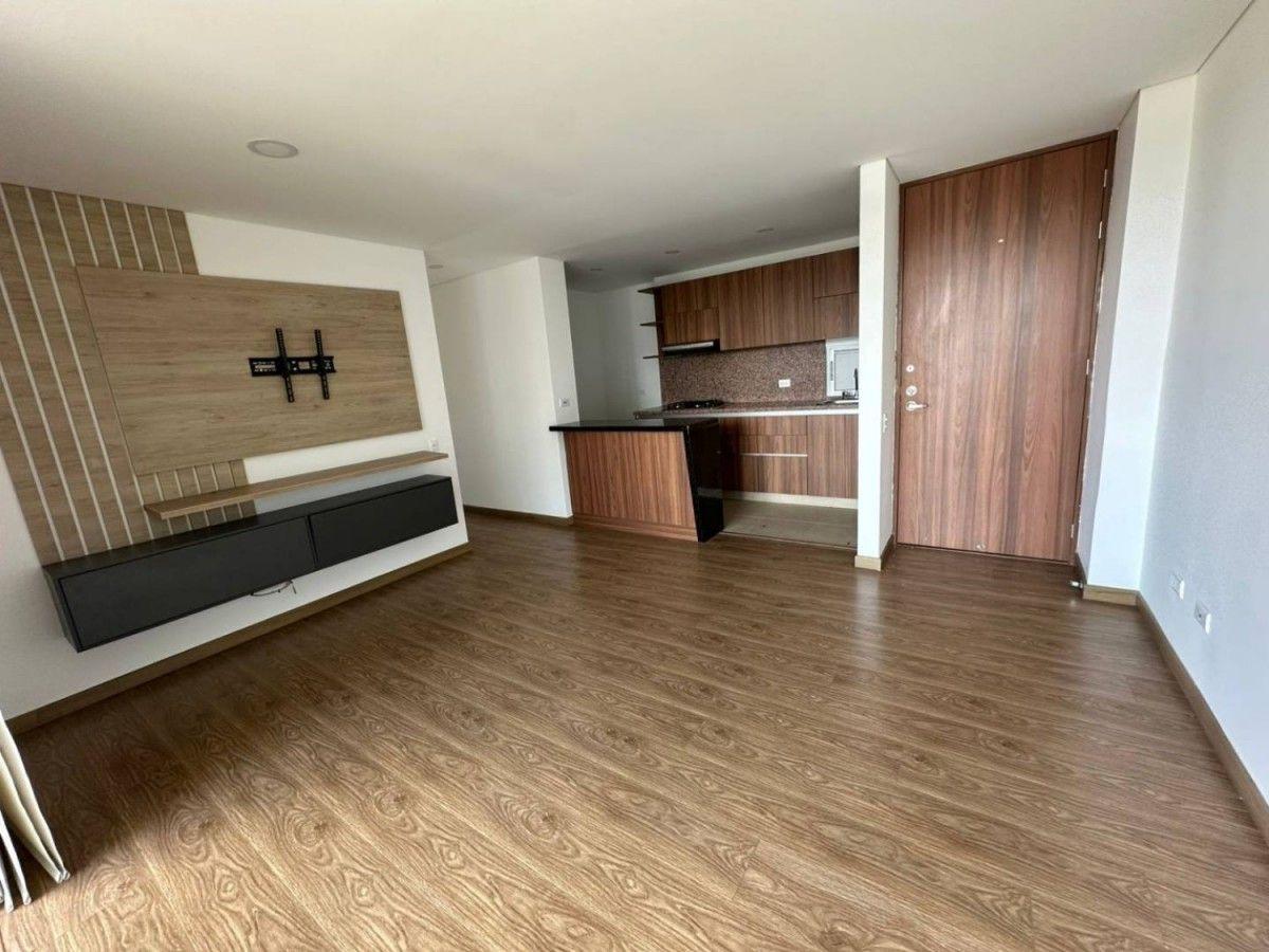 Apartamento en Vereda Los Alticos San Antonio De Pereira - 2