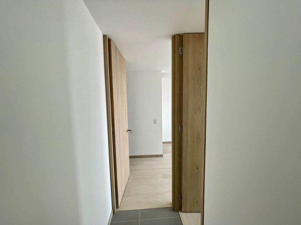 Apartamento en Loma Del Escobero - 19