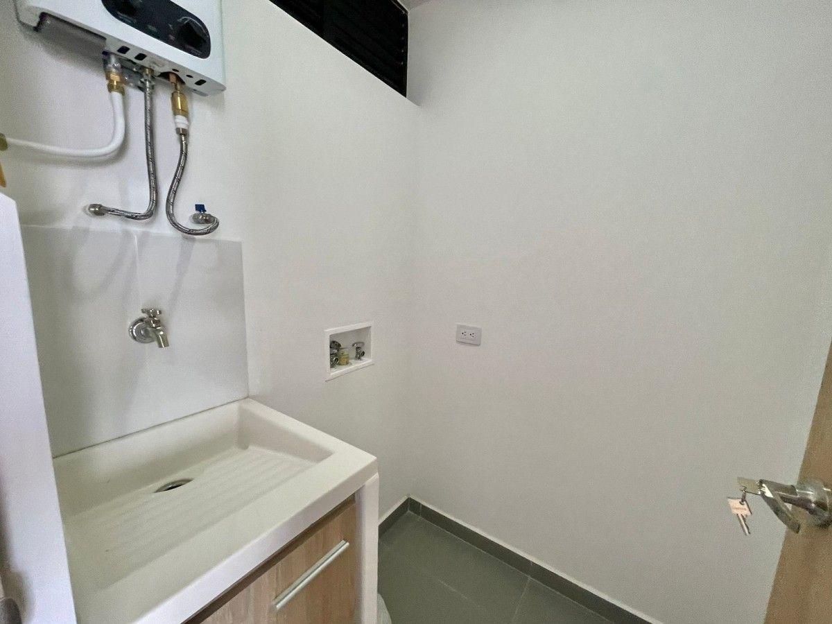 Apartamento en Loma Del Escobero - 18