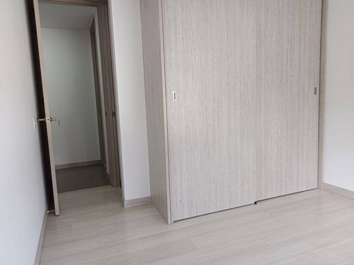 Apartamento en Loma Del Escobero - 12