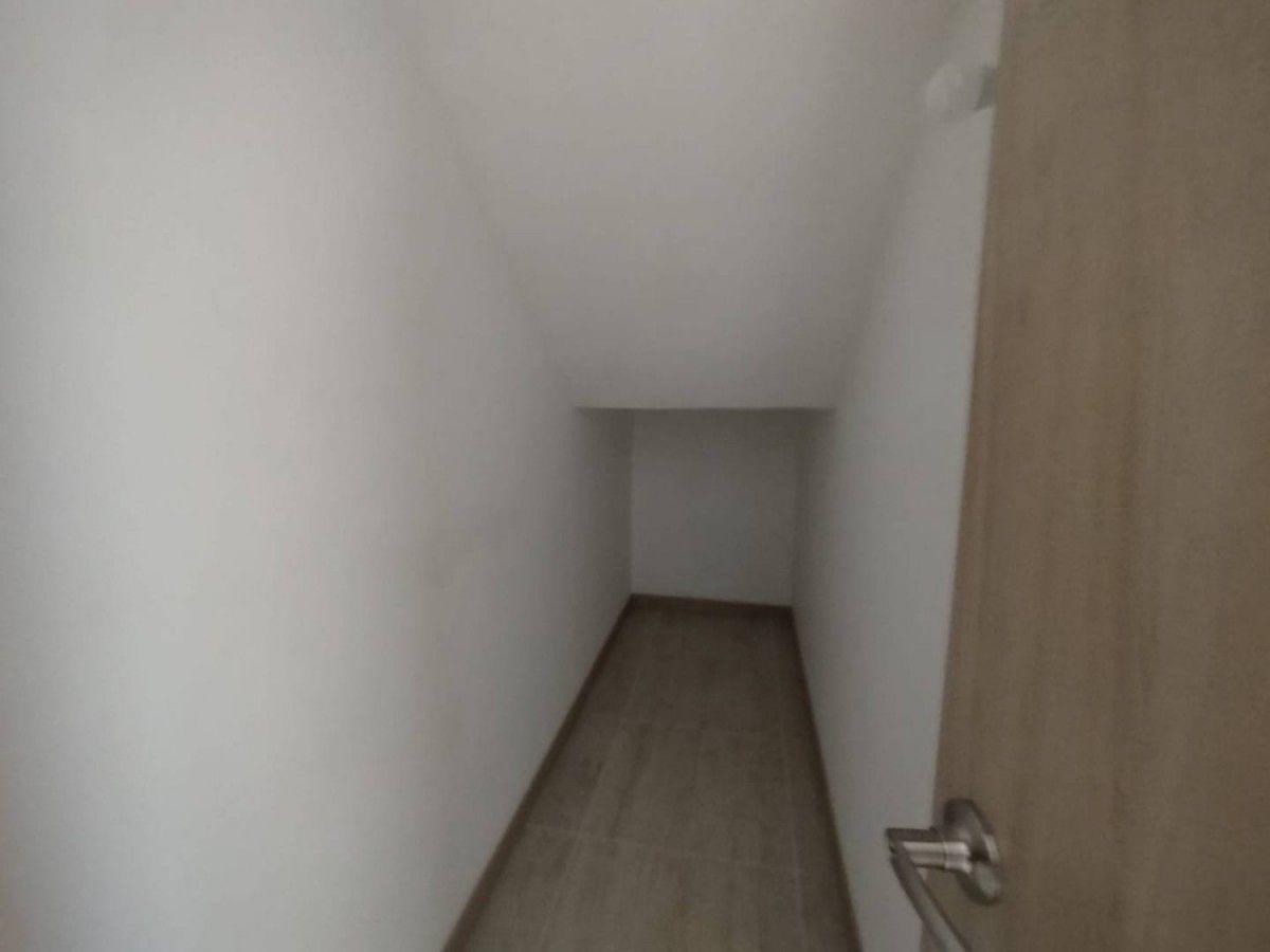 Apartamento en Los Colegios - 24