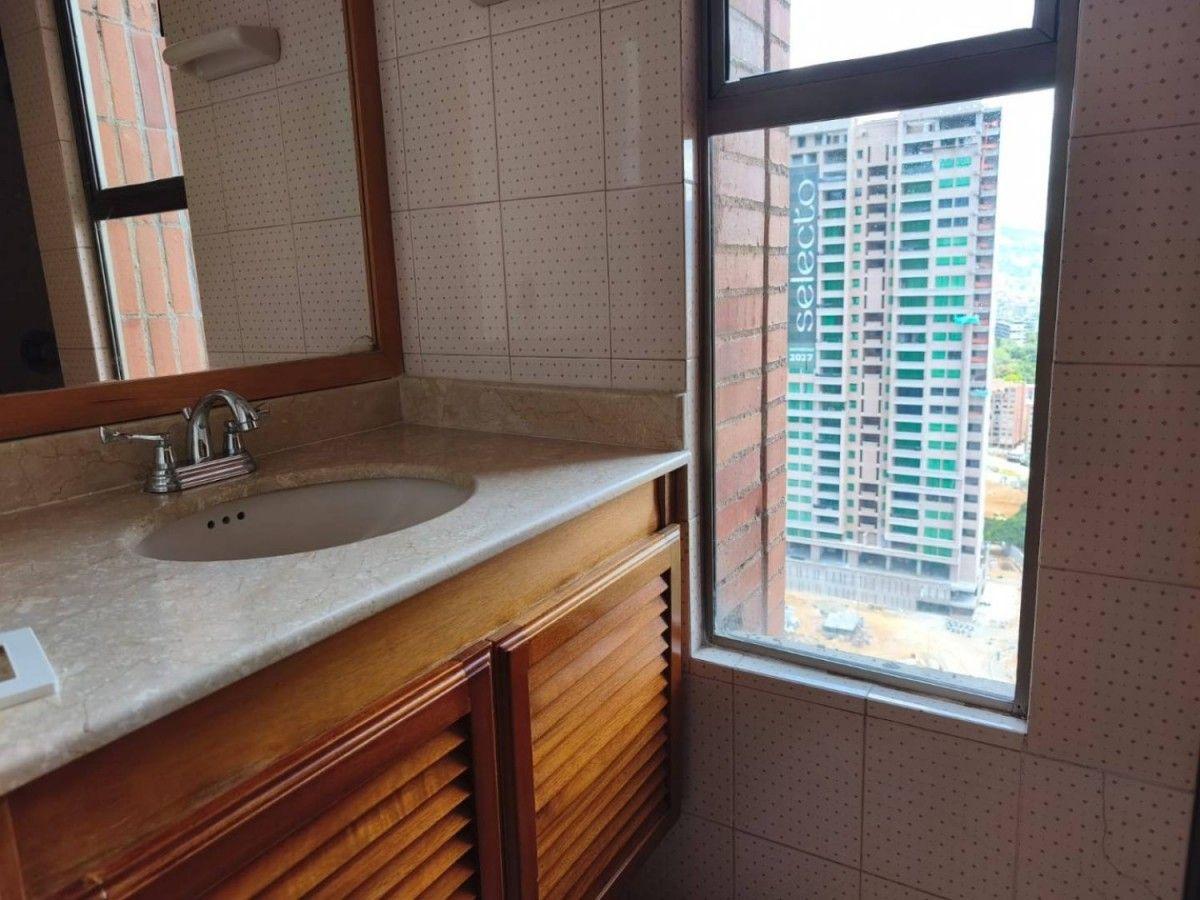 Apartamento en Los Balsos - 13
